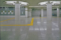 名古屋駅（愛知県）使用製品：研磨平板