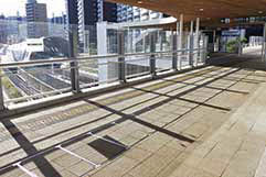 新白島駅（広島県）使用製品：ユニバーサルFG　太平洋プレコン工業　保水性平板
