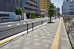 調布市道南21号線（東京都）　太平洋プレコン工業　遮熱ＩＬＢ　使用製品：遮熱性平板